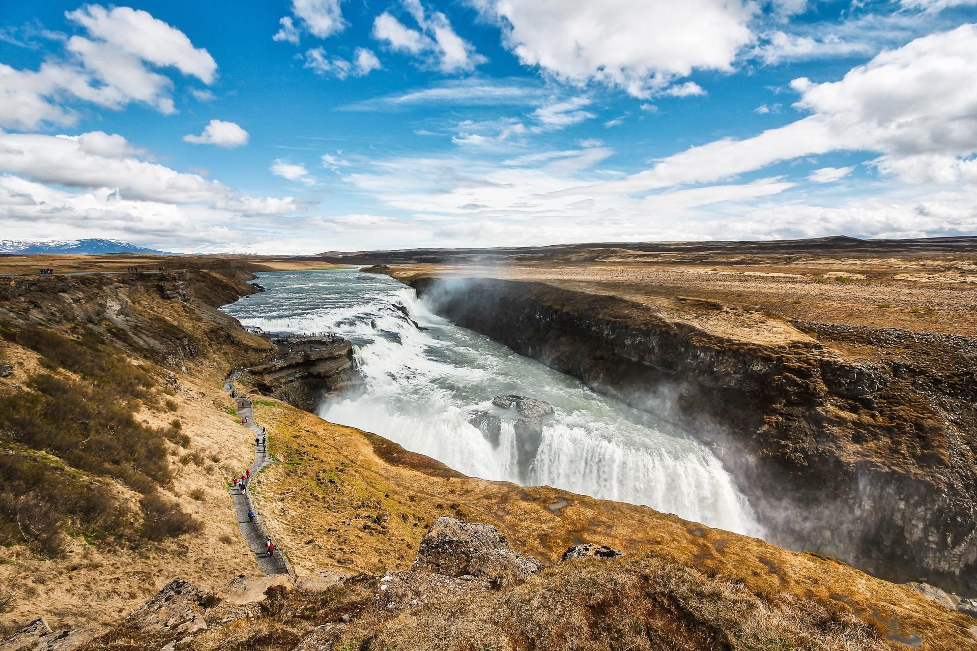 best iceland escorted tours